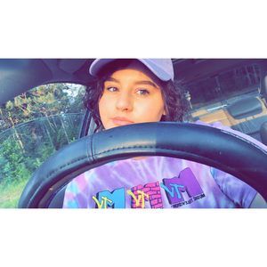 Meet your Posher, Tessa